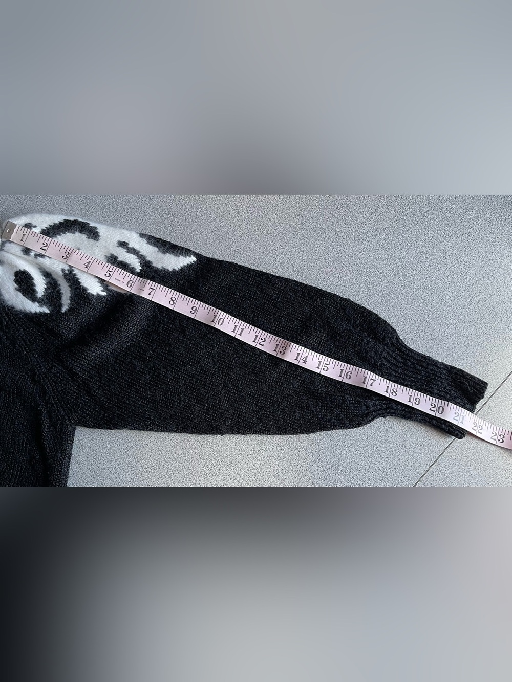 Vintage Olsen Black and White Angora Patterned Sweater Size XL - Picture 11 of 11